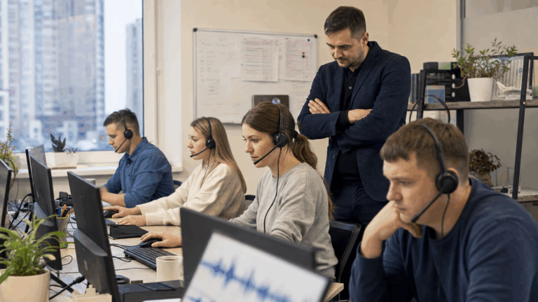 Задачу формулируют до запуска